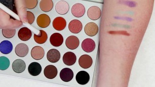 'New!!! Morphe Cosmetics and Jaclyn Hill Eyeshadow Palette Review and Swatches'