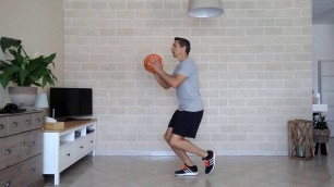 'Musculation ludique avec un ballon'