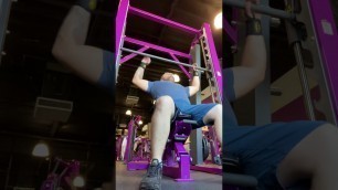 'Heavy shoulder press on the smith @ Planet Fitness'