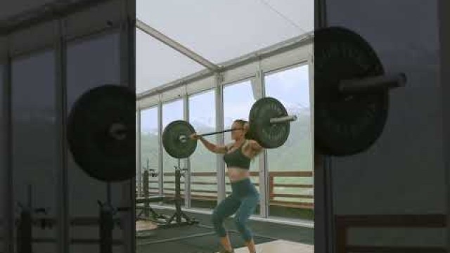 '#shorts lifting barbell for female hard workout workout | fitness trainer #fitnesstrainer'