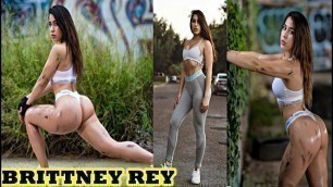 'Brittney Rey - fitness Babe / The Best Butt Exercises Ever'
