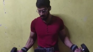 'STRICT BICEP CURLS #biceps #bodybuilding #fitness #gym  #bicepworkout#youtubeshorts#youtube'