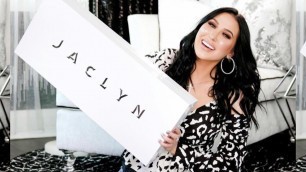 'Jaclyn Hill in Hot Water Over Her Cosmetics Line Launch'
