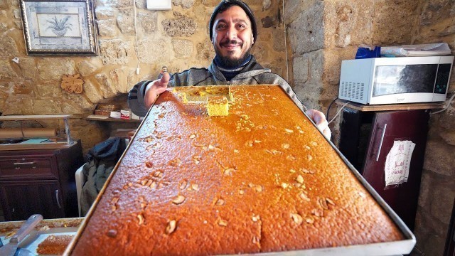 'Lebanese STREET FOOD TOUR in Sidon - Brain Sandwiches & Bread Factory in Saida, Lebanon!'