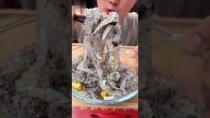 'Chinese sea food , snake food 