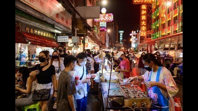 '[4K] Amazing night street food at Yaowarat road or Chinatown, Bangkok'