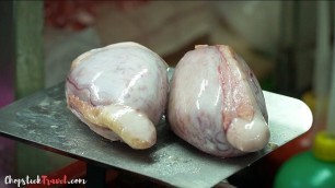 'Goat TESTICLES and BRAIN Omelette Street Food in Taiwan | STRANGE Taiwanese Street Food'