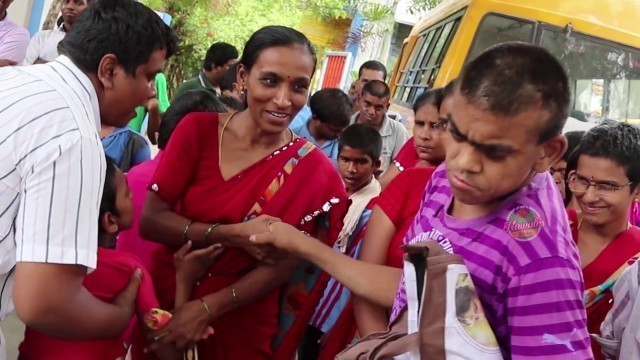 'Miracle video || A MISSING CHILD FOUND ON NAWABS KITCHEN VIDEO'