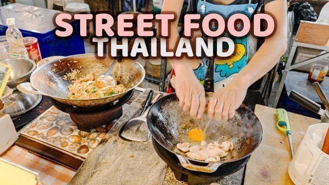 '[4k] Street food Malin Plaza Patong Beach night market. Phuket. Thailand.'