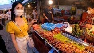 'Evening Walking Tour at Night Market in Phnom Penh, Cambodia street food 2022'