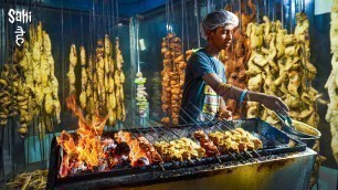 'CHANDIGARH ka Best Night Street Food | Chaapein, Parathe Wali Gali & More'