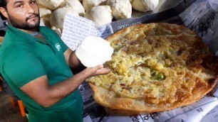 'PESHAWARI EGG PARATHA | Night Street Food Pizza Anda Paratha at Food Street of Karachi Pakistan'