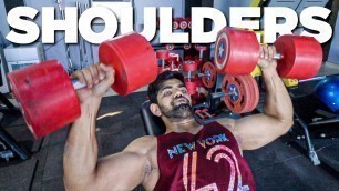 'MY FIRST FITNESS VLOG | CHEST & SHOULDERS'