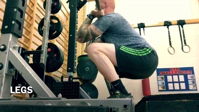 'FIRST FITNESS VLOG! LEGS'