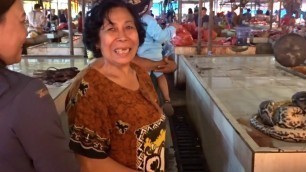 'World Extreme Scary Market Indonesia   People Eating Bat Rat Snake Dog And Pets Tomohon Market'