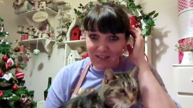 'Stitched by Mrs D Vlogmas Day 28 Food glorious food!'