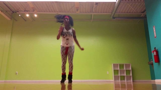 '\"Uptown Funk\" by Mark R ft. Bruno Mars - dance fitness choreo by Adyctive Fitness'