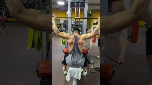 'fitness Rücken worked'