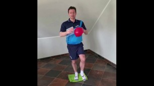 'Johannes Dimmig Fitness Übungen Gleichgewicht'