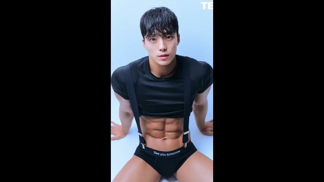 'Asian muscle model #abs #fitness #motivation #model'