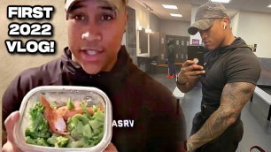 'First Fitness VLOG Of 2022! (Eating & Workout Session)'