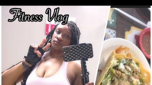 'First Fitness Vlog| leg day routine + what I eat after workout'