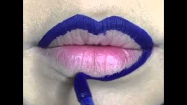 'LIC COSMETICS LIQUID MATTE OMBRÉ - Official Tutorial ( Using Blue Denim & China Blue Lipsticks )'
