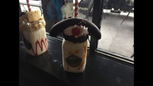 'Toothsome Chocolate Emporium Shake review #2 - City Walk - Universal Orlando'