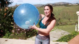 'BEST Exercise Ball Workouts for Abs'