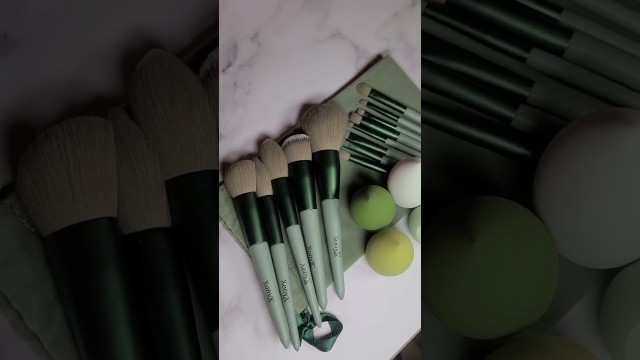 'XonyX-V- Cosmetics 13pcs Green vegan Make up Brush#shorts#shopnow @ xonyx-v-cosmetics.org'