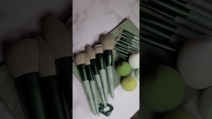 'XonyX-V- Cosmetics 13pcs Green vegan Make up Brush#shorts#shopnow @ xonyx-v-cosmetics.org'