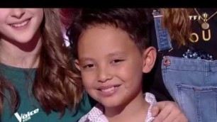 'THE VOICE KIDS 2019 // Natihei VS Léna chantent Un, deux, trois (Fredericks Goldman Jones)'