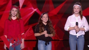 'Weather Girls - It\'s raining men | Mini Div | The Voice Kids France 2019 | Blind Audition'