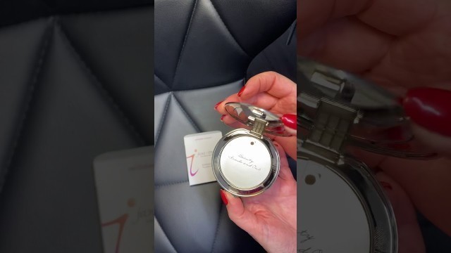 'Jane Iredale Refillable Compact Rose Gold'