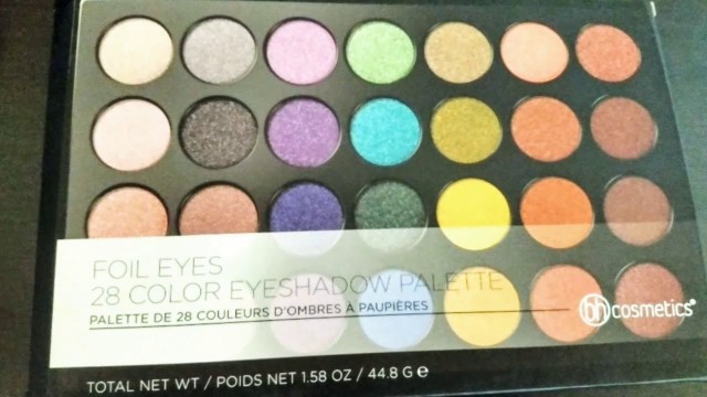'BH costmatic | Foil Eyes 28 color eyeshadow palette.'