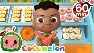 'Red Light, Green Light Song + More Nursery Rhymes & Kids Songs - CoComelon'