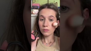 'Il make-up è ispirato agli anni 80 #makeuptutorial #tutorialmakeup #anni80'