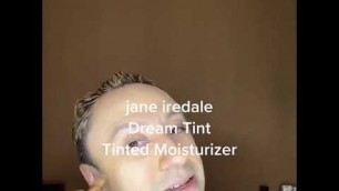 'Makeup for men with Jane Iredale Dream Tint'