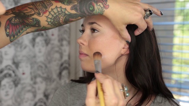 'Jane Iredale Sunscreen Makeup Tutorial'