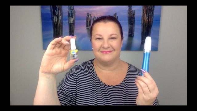 'Scholl Velvet Smooth Electronic Nail Care System'