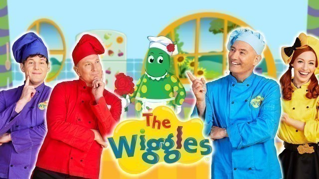 'Mama\'s Little Baby Loves Shortnin\' Bread | Sing Along Song | The Wiggles Nursery Rhymes'
