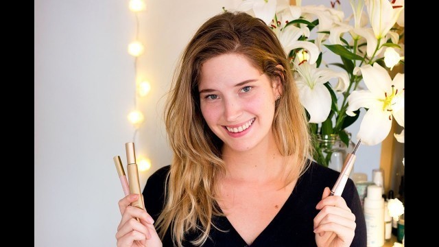 'Natural Make-Up In Under One Minute with Jane Iredale'