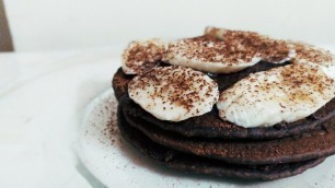 'Vegan pancakes- GLUTEN FREE oats pancake recipe| Vegan breakfast'
