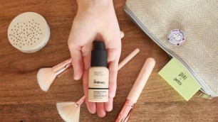 'What\'s in my minimalist Cruelty free/Vegan makeup bag'