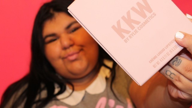 'KKW X KYLIE COSMETICS | SWATCHES AND TRY ON'