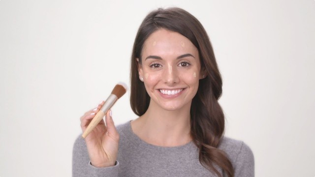 'Apply Dream Tint Tinted Moisturizer with SPF | jane iredale'