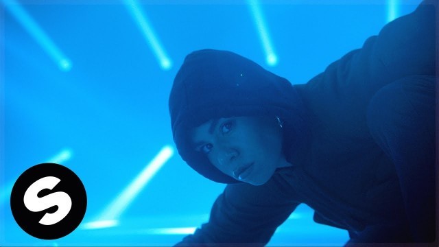 'Squid Kids x 71 Digits – Red Light, Green Light (Official Music Video)'