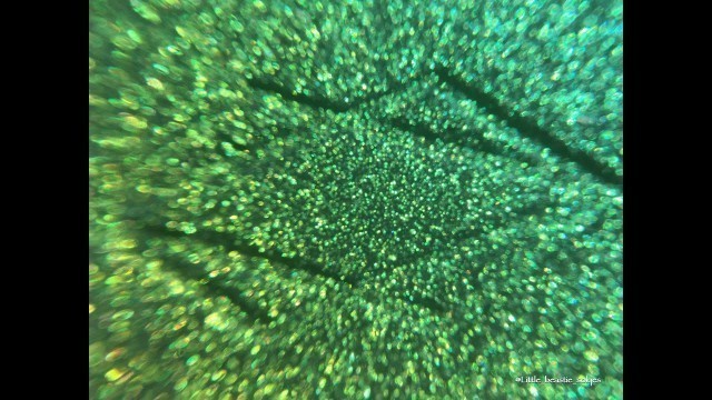 'Swatch multichrome eyeshadow Nebula Lethal Cosmetics'