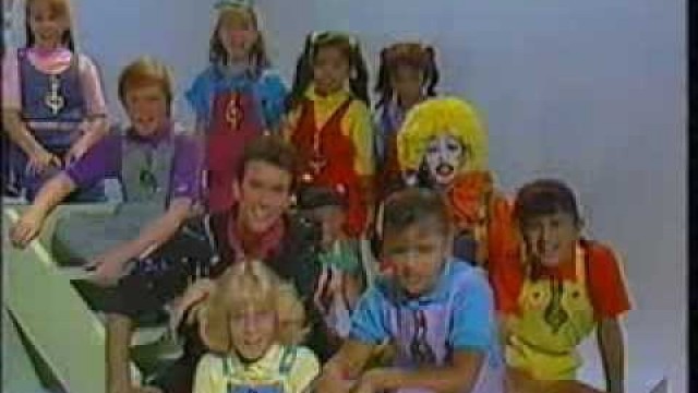 'Kids Sing-A-Long: Camp Melody'