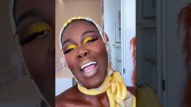 '@Coloured Raine Cosmetics Queen Bee